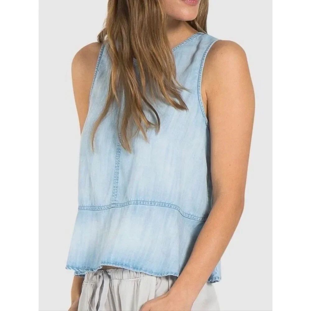 NWOT Anthropologie Cloth & Stone Blue Chambray Top
